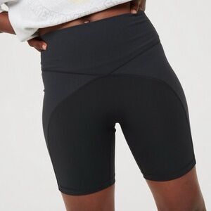 Offline by Aerie Goals Hi-Rise Bike 7” Shorts- Size XS